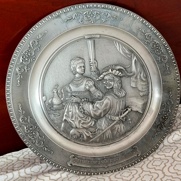 Antique wall decor - Picture 1 of 2